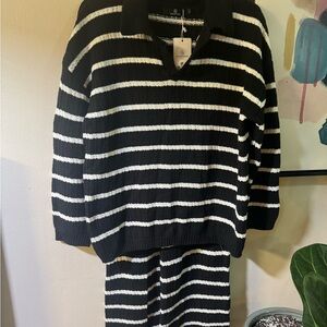 Black and White Striped Women's Sweater